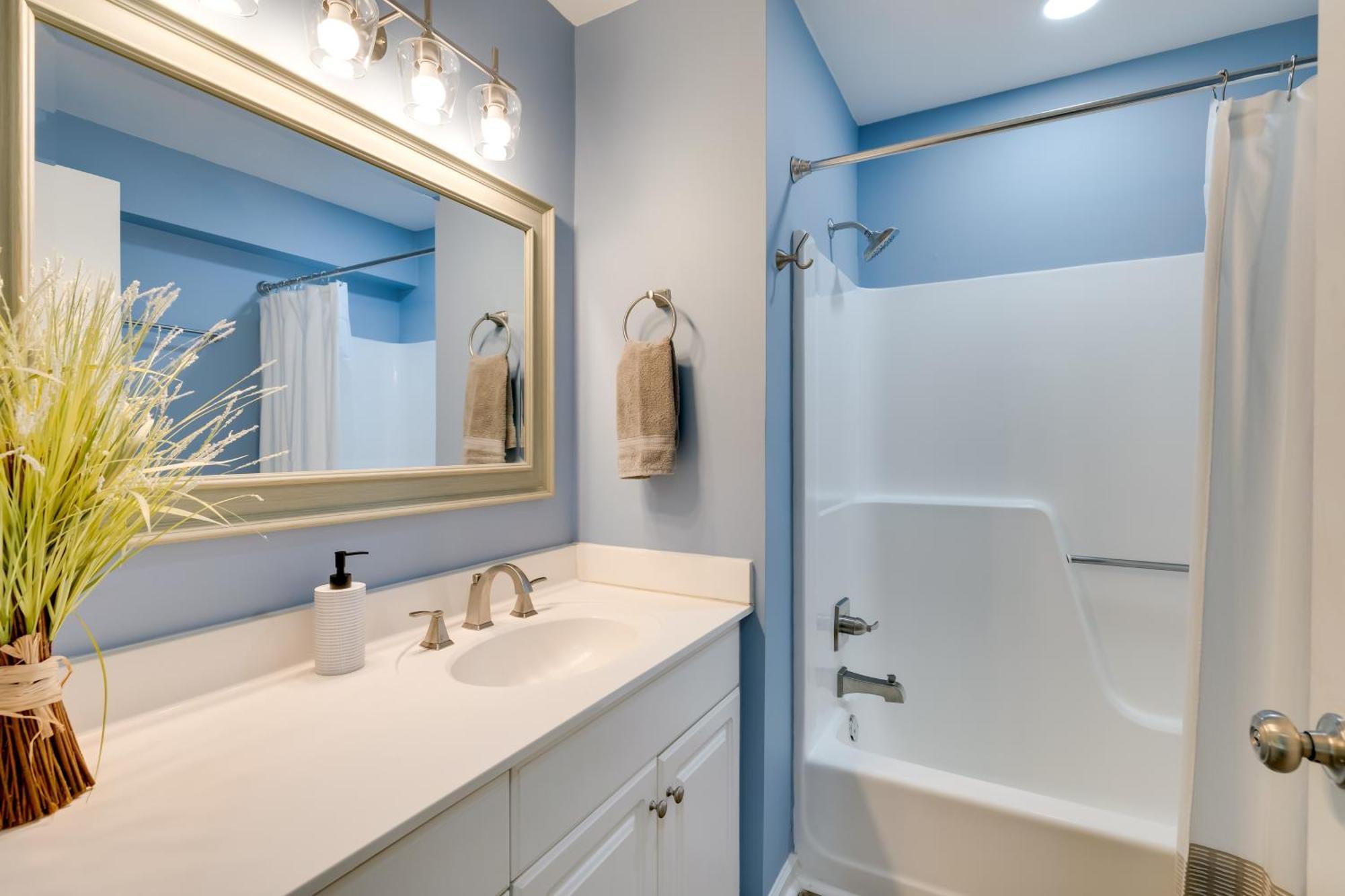 Emerald Isle Condo With Indoor Pool And Beach Access! Exterior photo